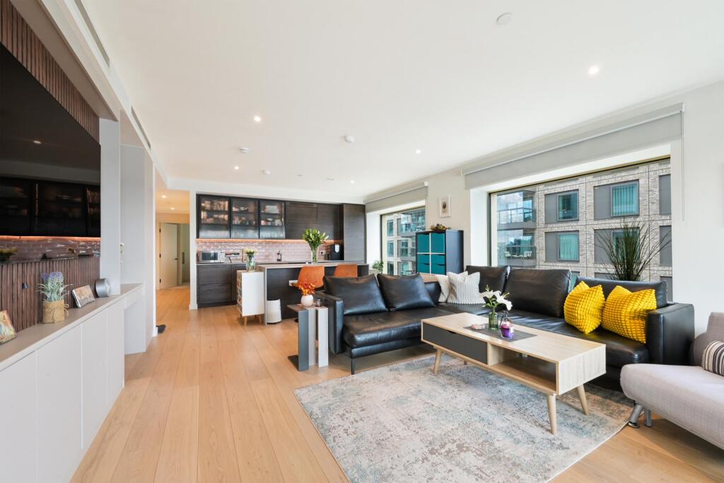 Apartment in London - More