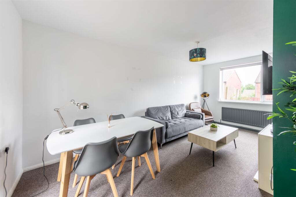 House in Newcastle upon Tyne - View 3