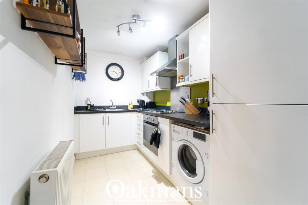 Apartment in Birmingham - More