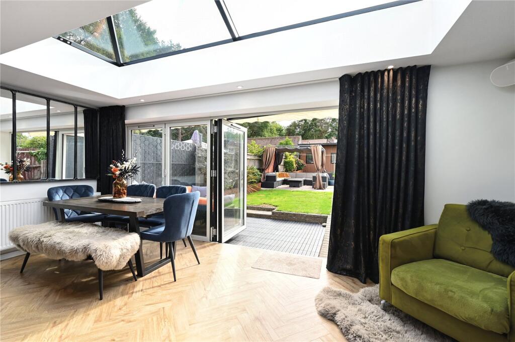 House in Guildford, Ash - View 3