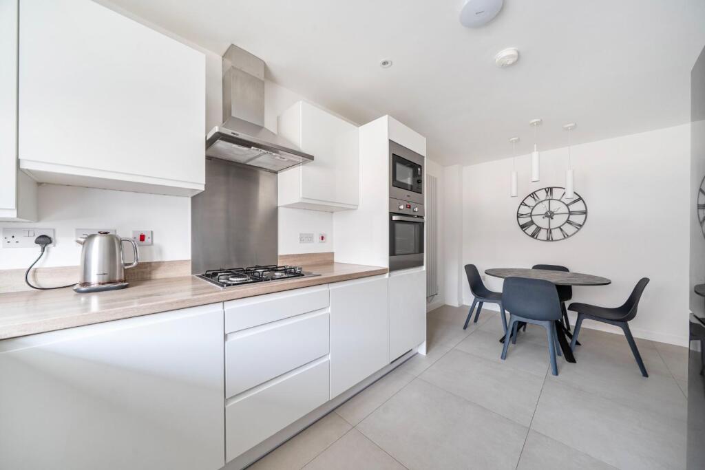 House in Tonbridge - View 3