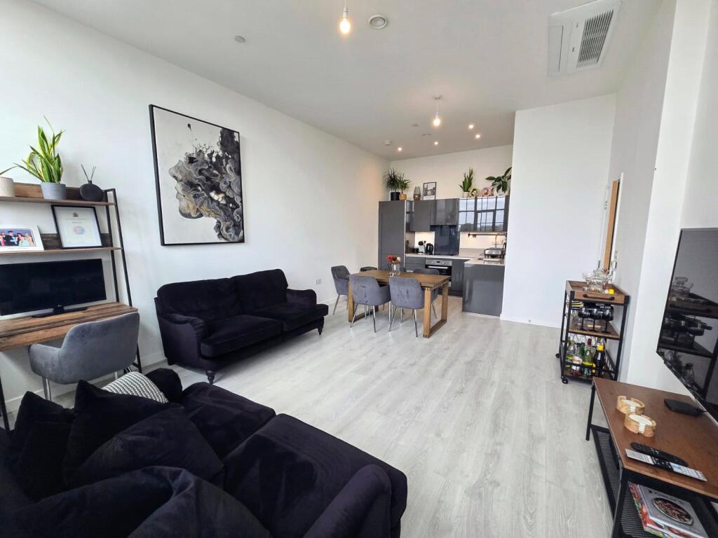 Main image of property: Carnation Gardens, Hayes, Greater London, UB3