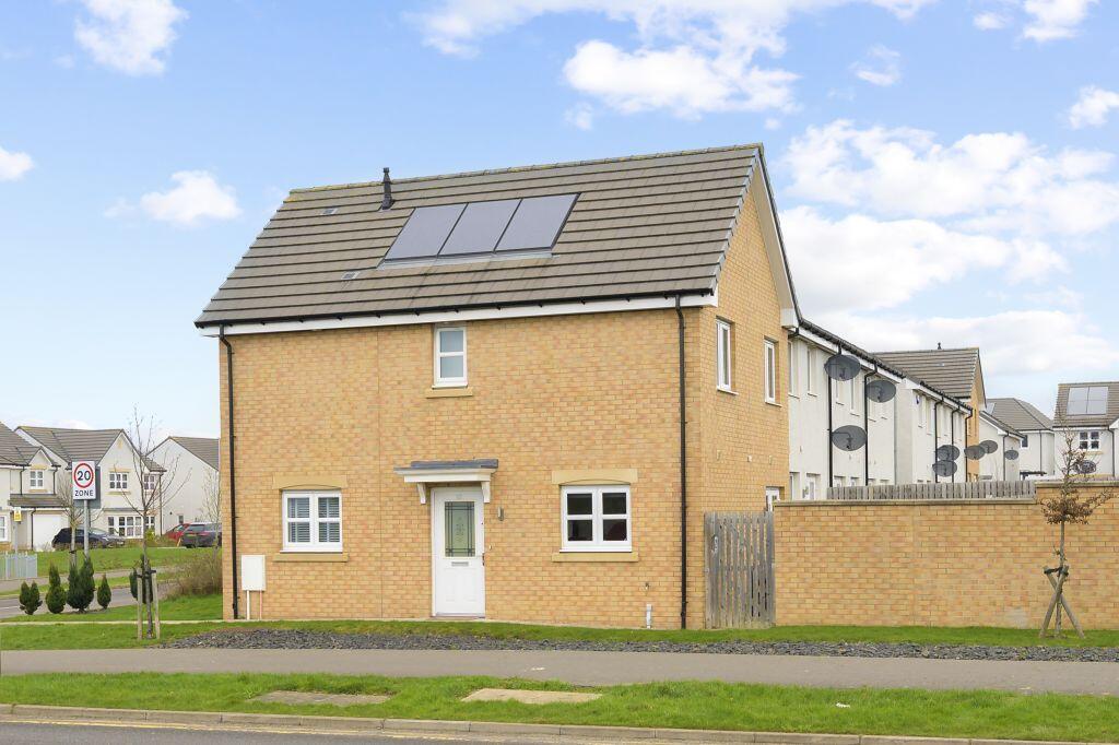 Main image of property: 67 Dunnock Road, Dunfermline, KY11 8QE