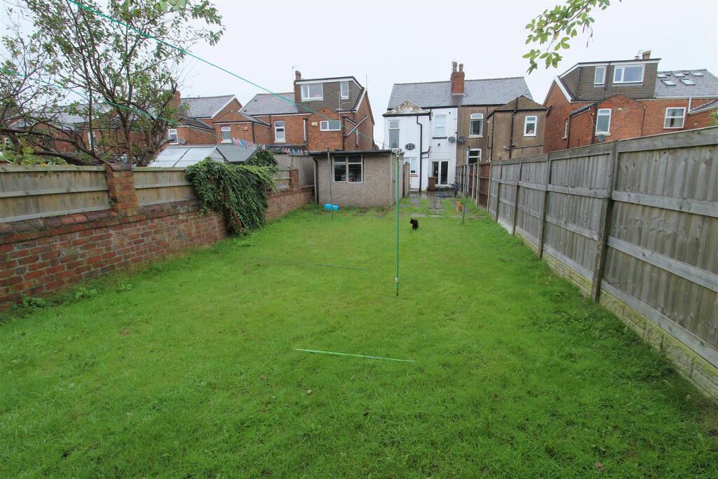 Sidney Road, Southport photo 3