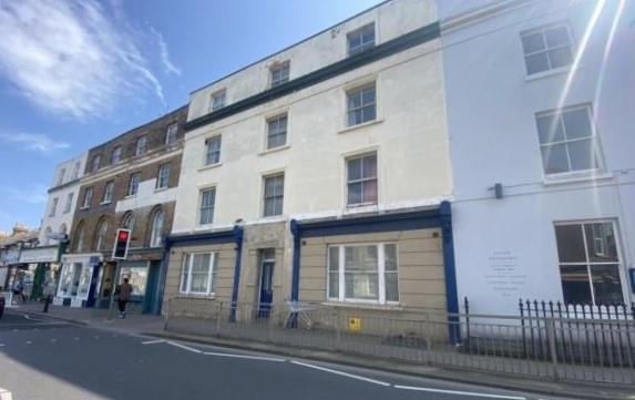 Main image of property: 4 High Street, Herne Bay