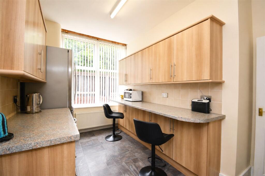 House in Wirral, Liverpool City Region - More