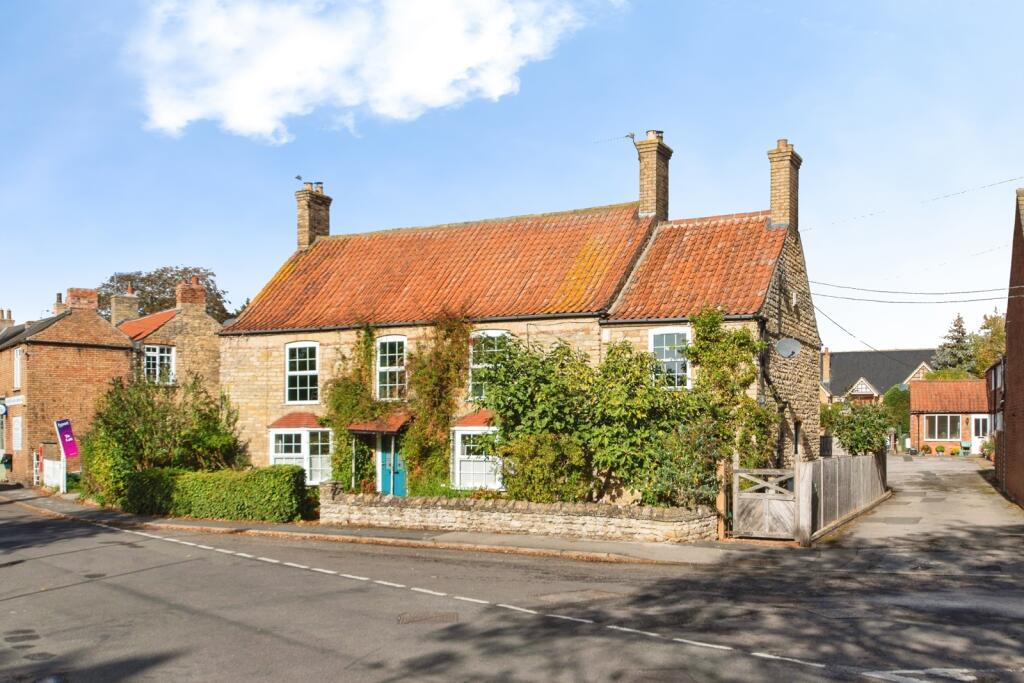4-bed semi-detached on The Green, Ingham, Lincoln, Lincolnshire, LN1, £400,000