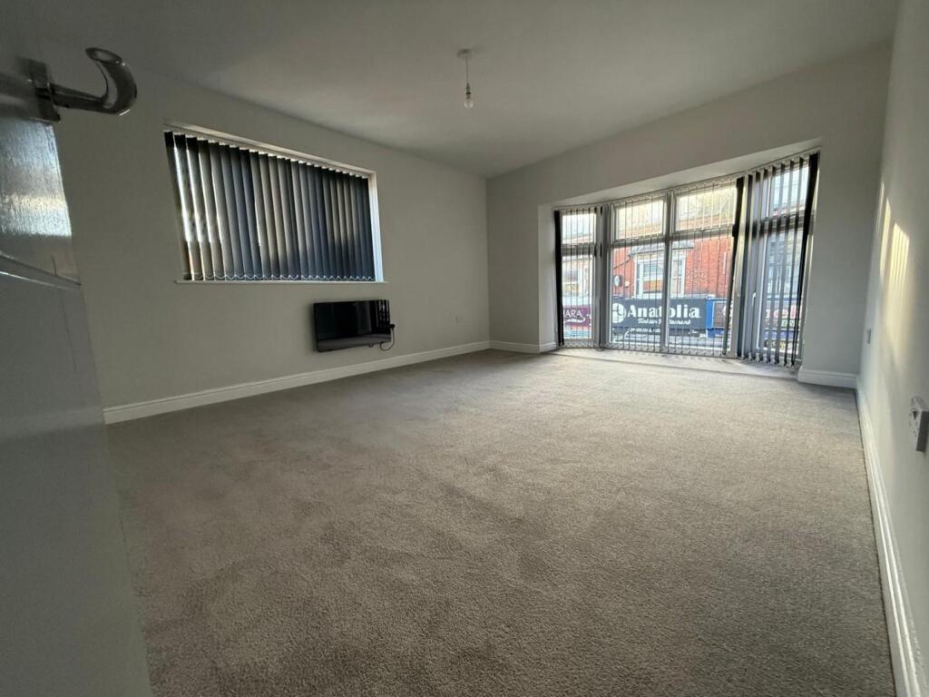 Additional image 4 of Bearwood Road, Smethwick