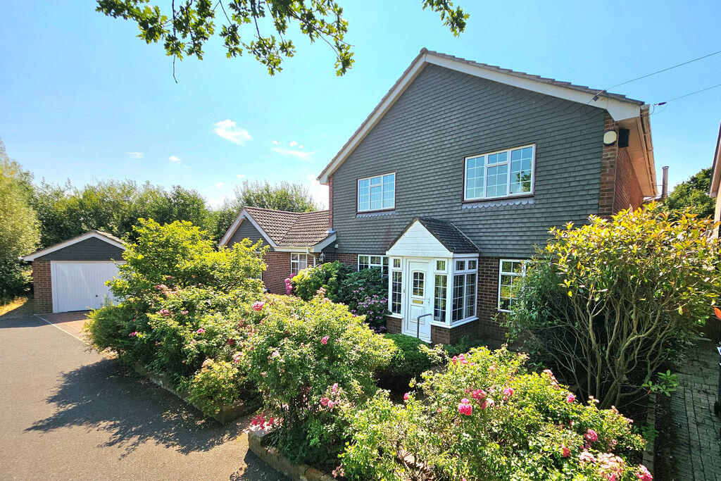 Main image of property: Woodcote Lane, Fareham, PO14