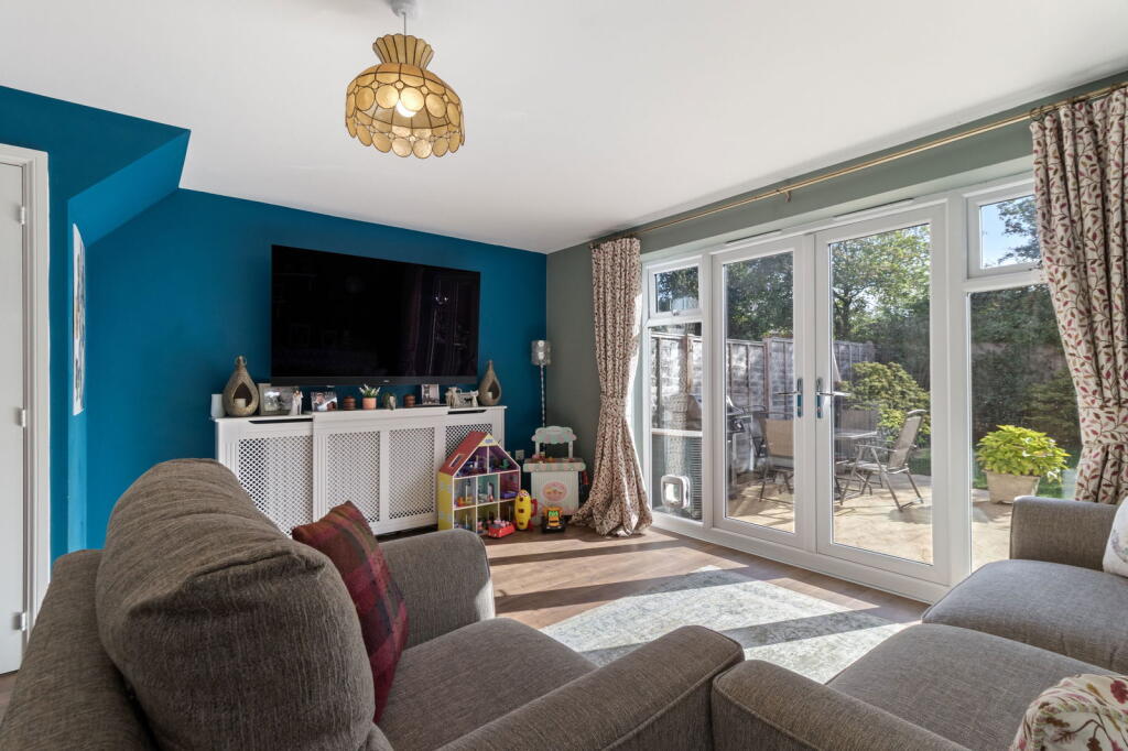 Kingston Close, Welland, Malvern, WR13 photo 3