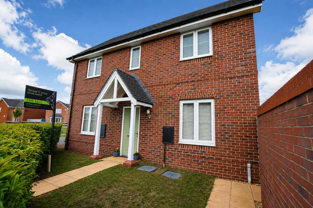 Main image of property: Southmead, Lowton, WA3 2XE