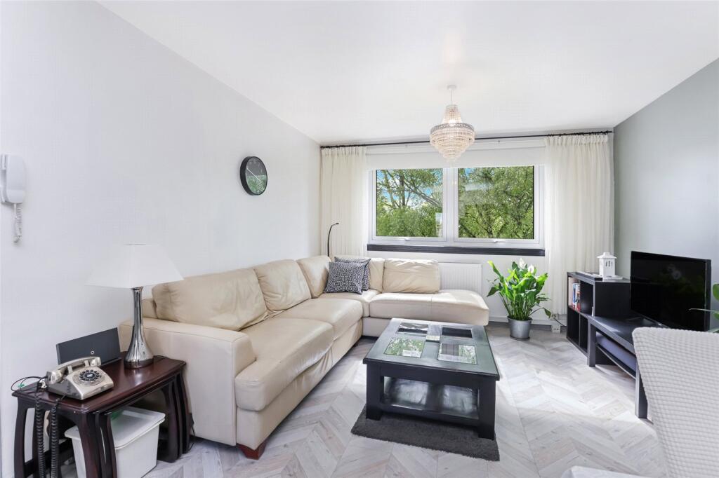 Apartment in Glasgow - View 5