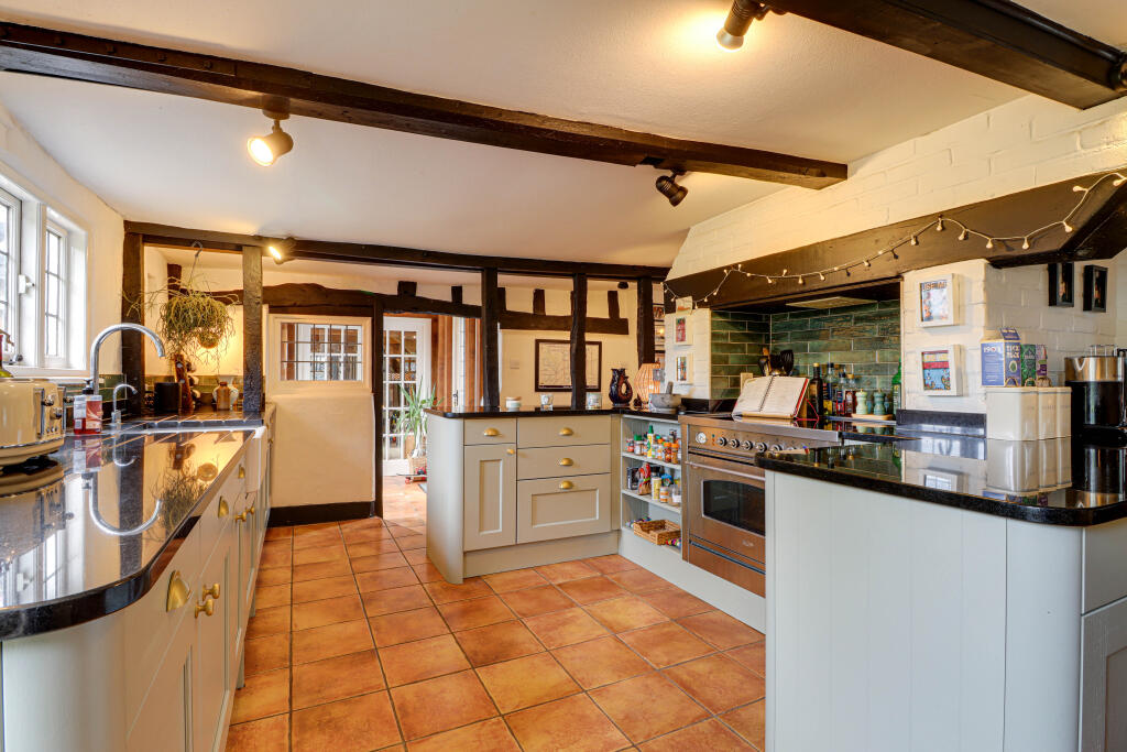 Common Road, Kensworth, Dunstable, LU6 photo 3