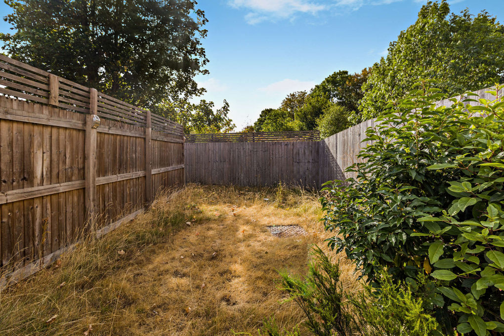 House in Doncaster, Bircotes - More