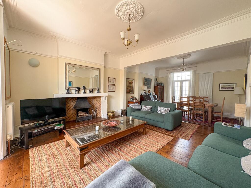 Windsor Terrace, Penarth photo 4