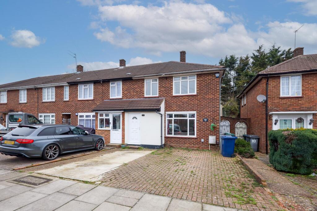 Main image of property: Kings Drive, Edgware, HA8