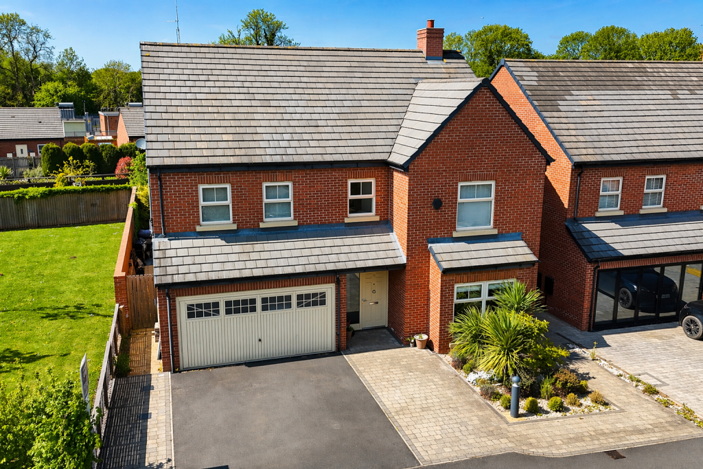 Main image of property: Henson Close, Whetstone, Leicester, Leicestershire