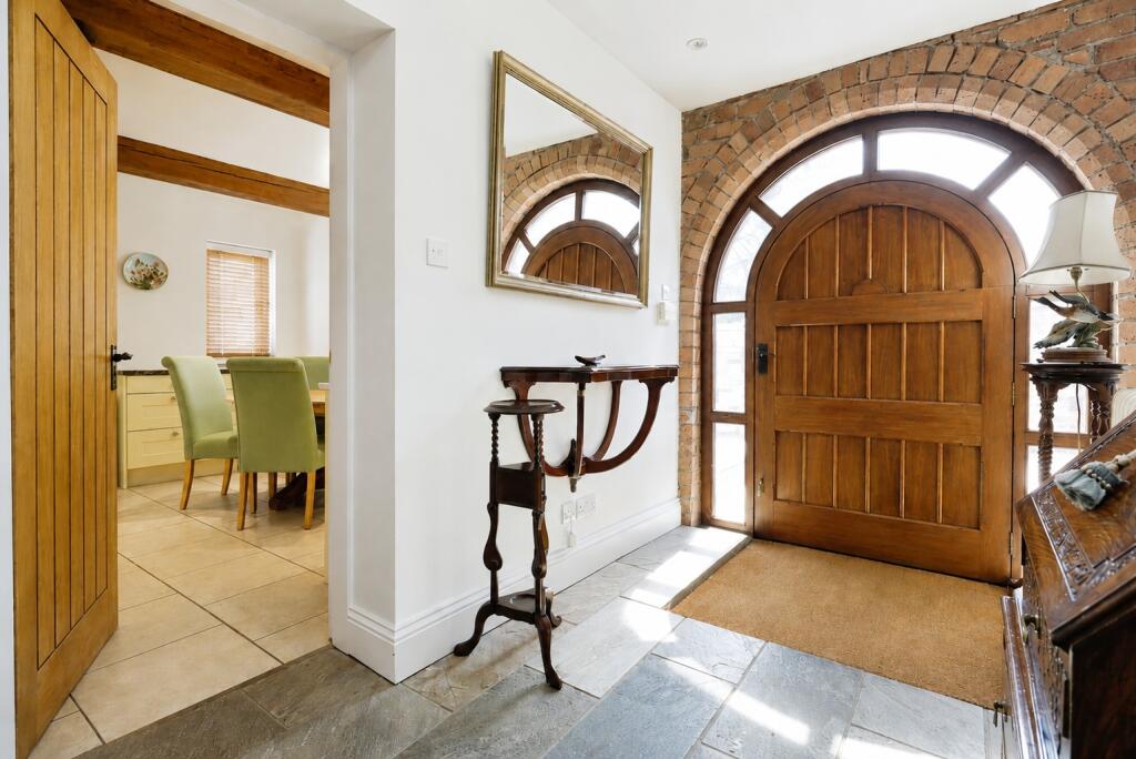 House in Stoke-on-Trent - View 4