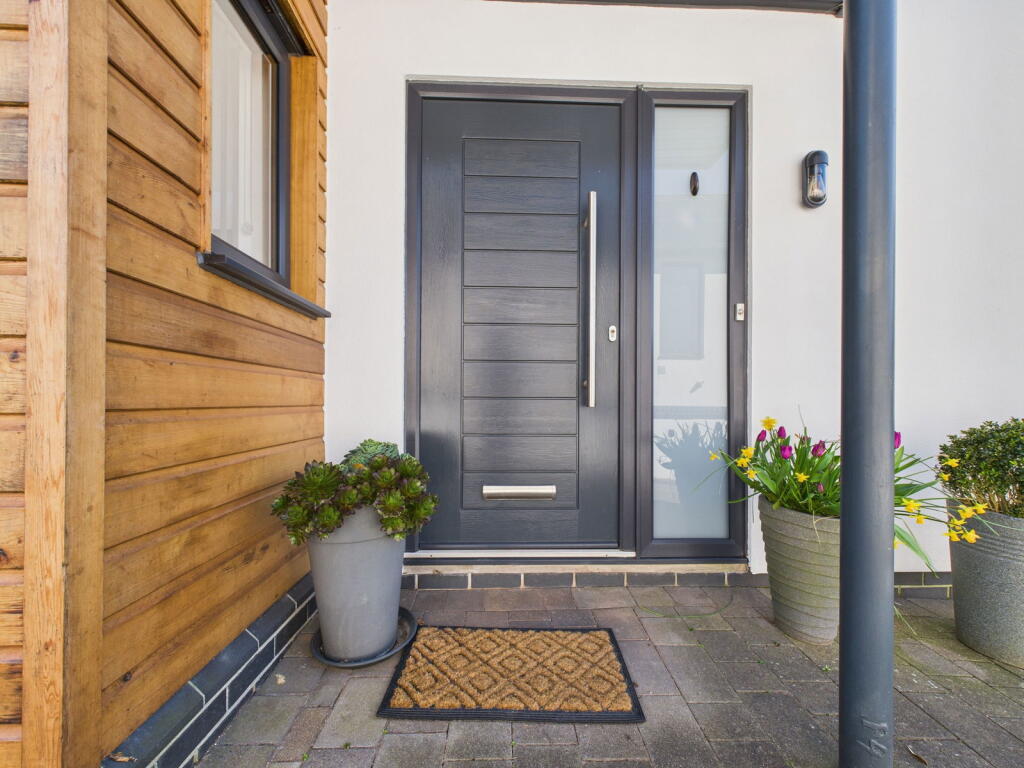 Moorview Crescent, Marldon, Paignton photo 2