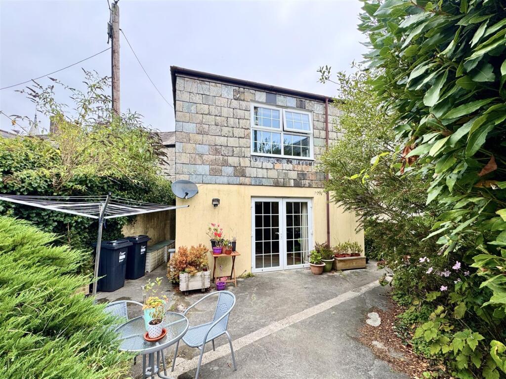 Main image of property: Higher East Street, St. Columb