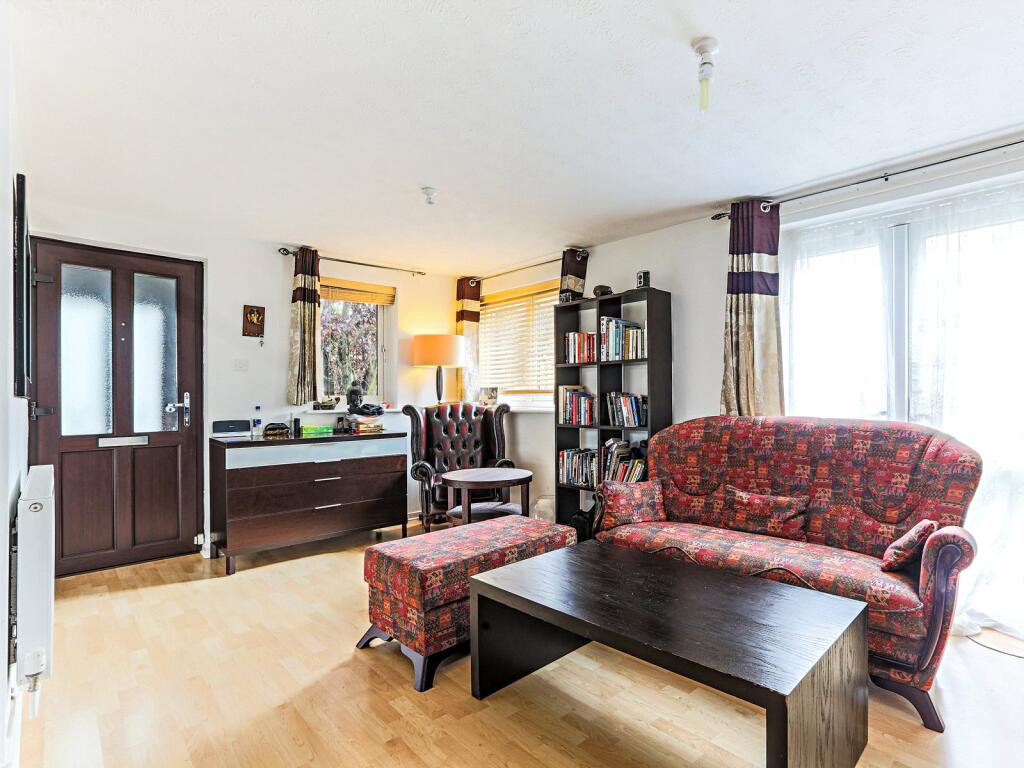Main image of property: Friars Mead, London, E14