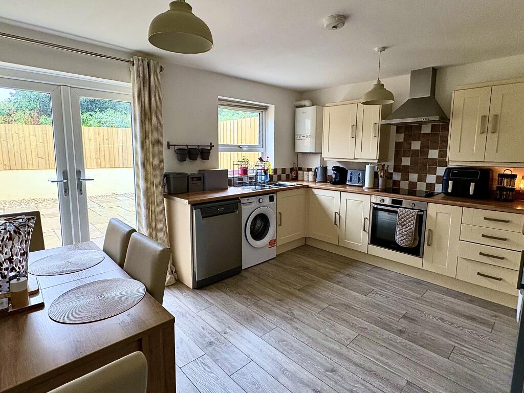 House in Truro, Carn Brea - View 4