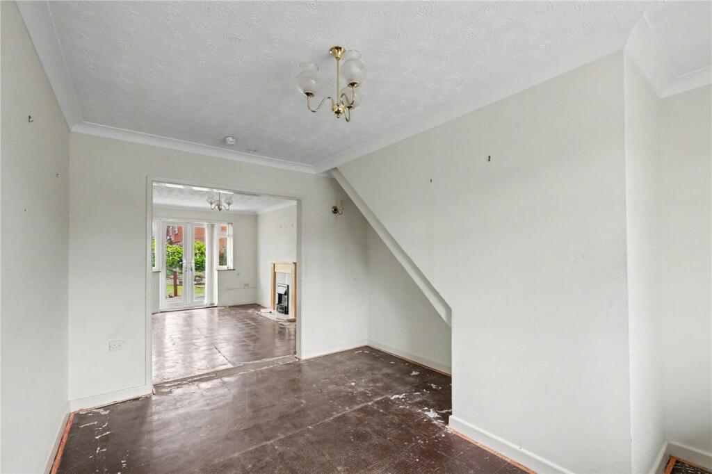 Raymond Close, Hellesdon, Norwich, Norfolk, NR6 photo 2