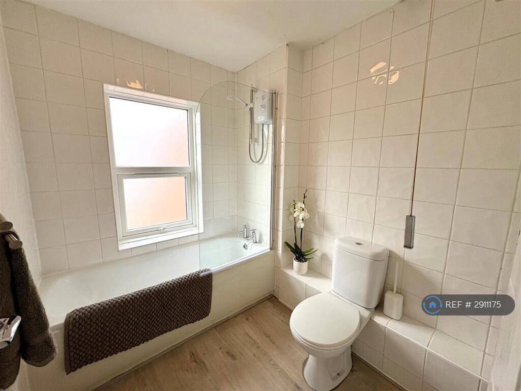 House in Bristol - View 4