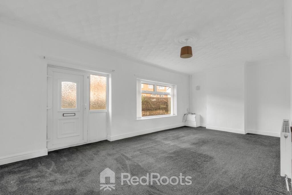 White Apron Street, South Kirkby, WF9 photo 4