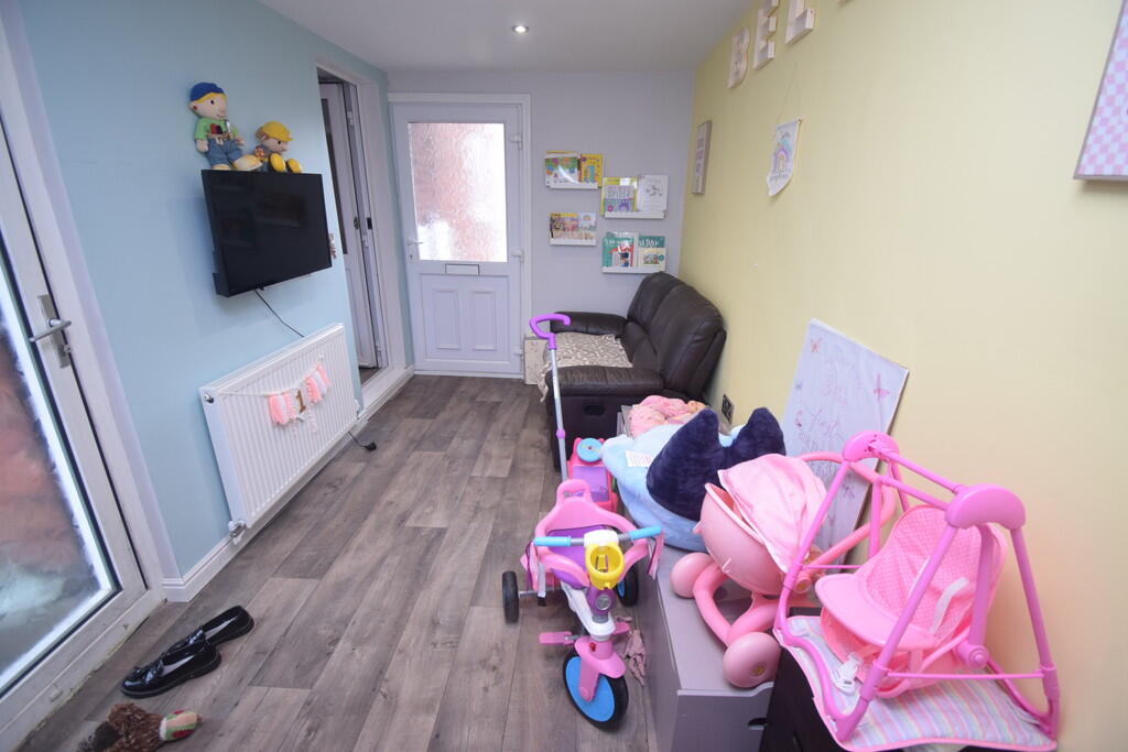 Hampton Close, Bridgwater photo 4