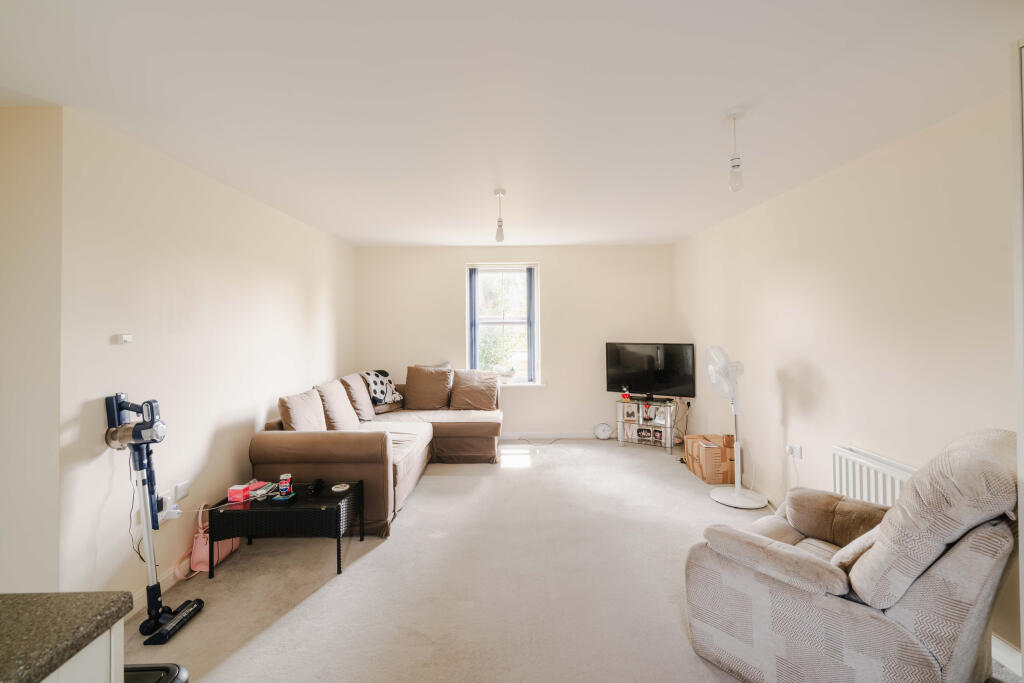 Apartment in Bristol - View 2