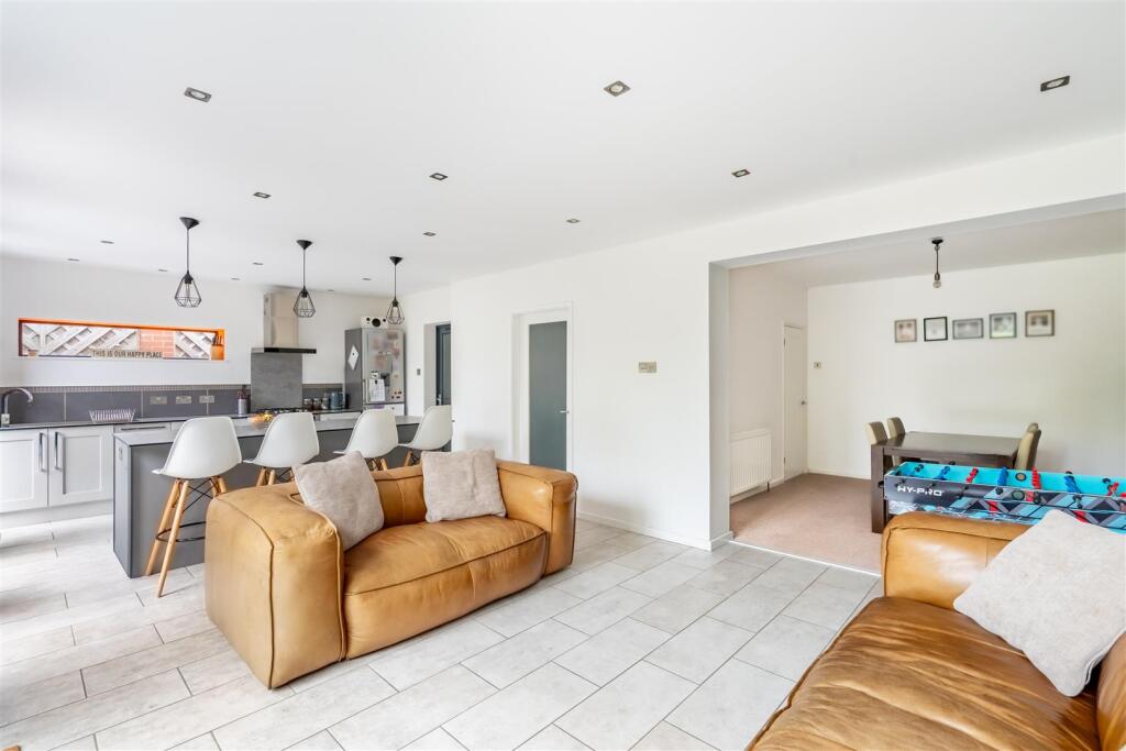 House in York - View 4