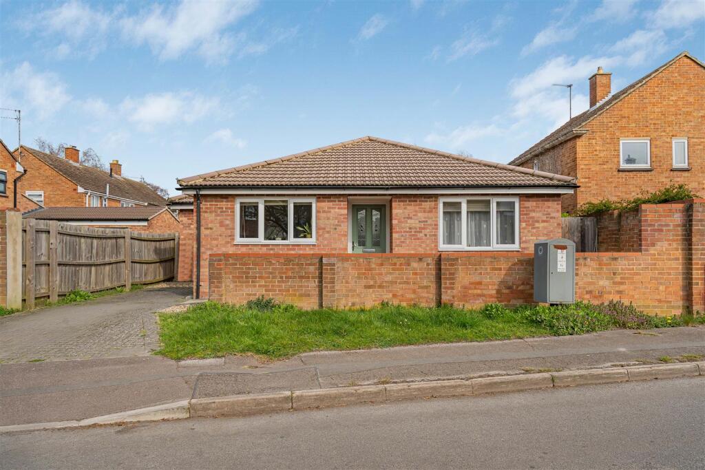 Main image of property: Gunning Way, Cambridge