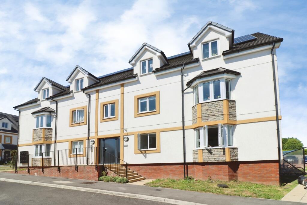 Main image of property: Endeavour Close, Kingswood, Bristol, BS15