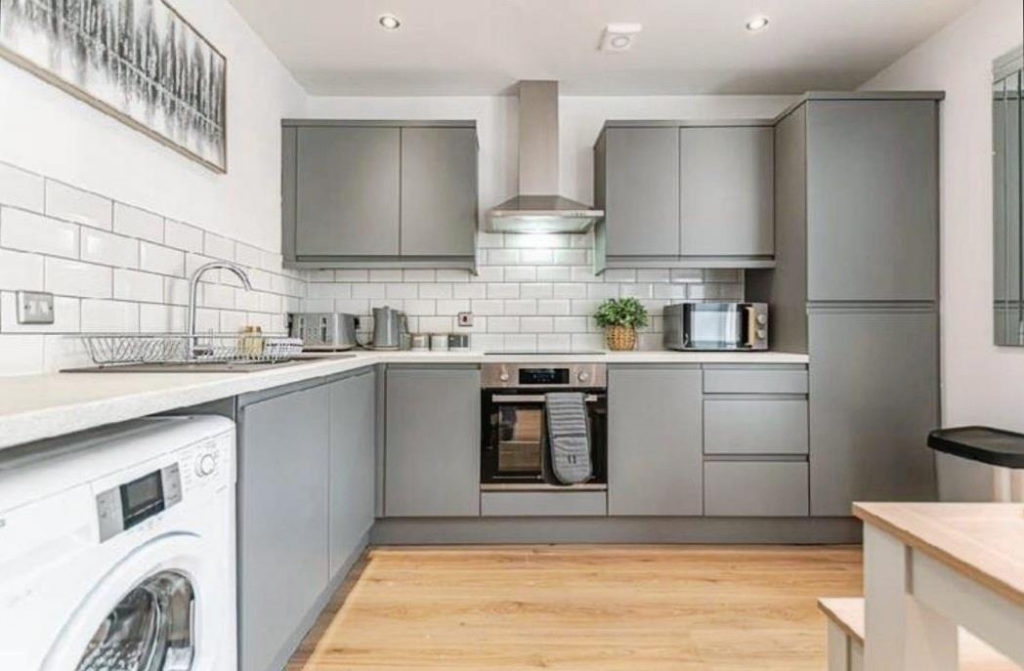 Apartment in Liverpool - View 5