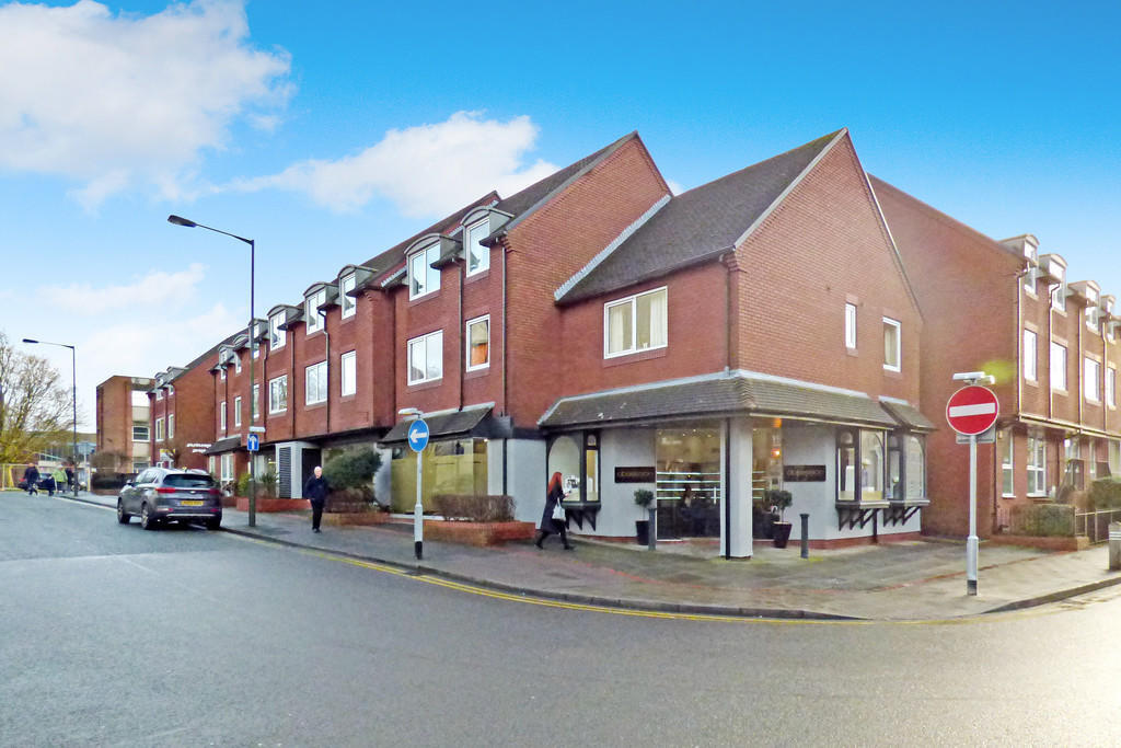 Main image of property: Homelodge House, Castle Dyke, Lichfield