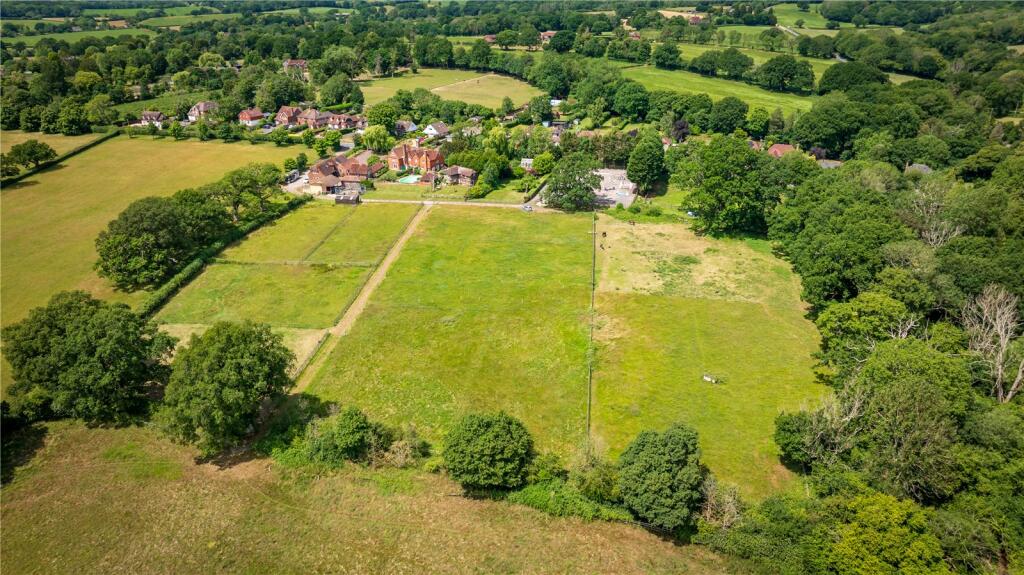 House in Horsham, Rudgwick - View 4