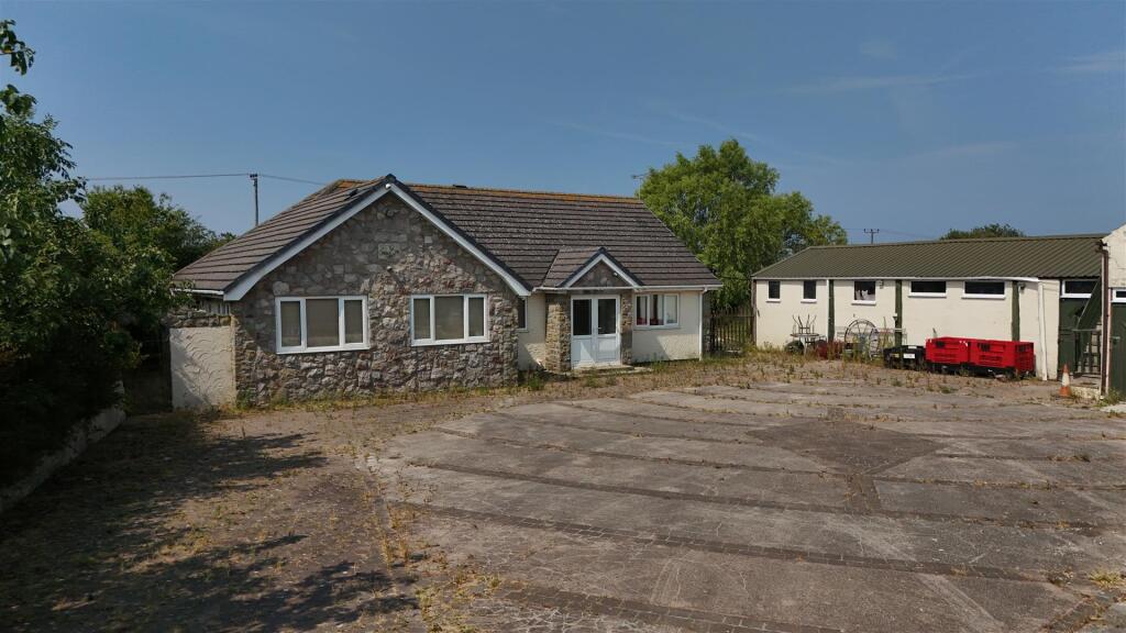 Main image of property: Ffordd Ffynnon, Prestatyn