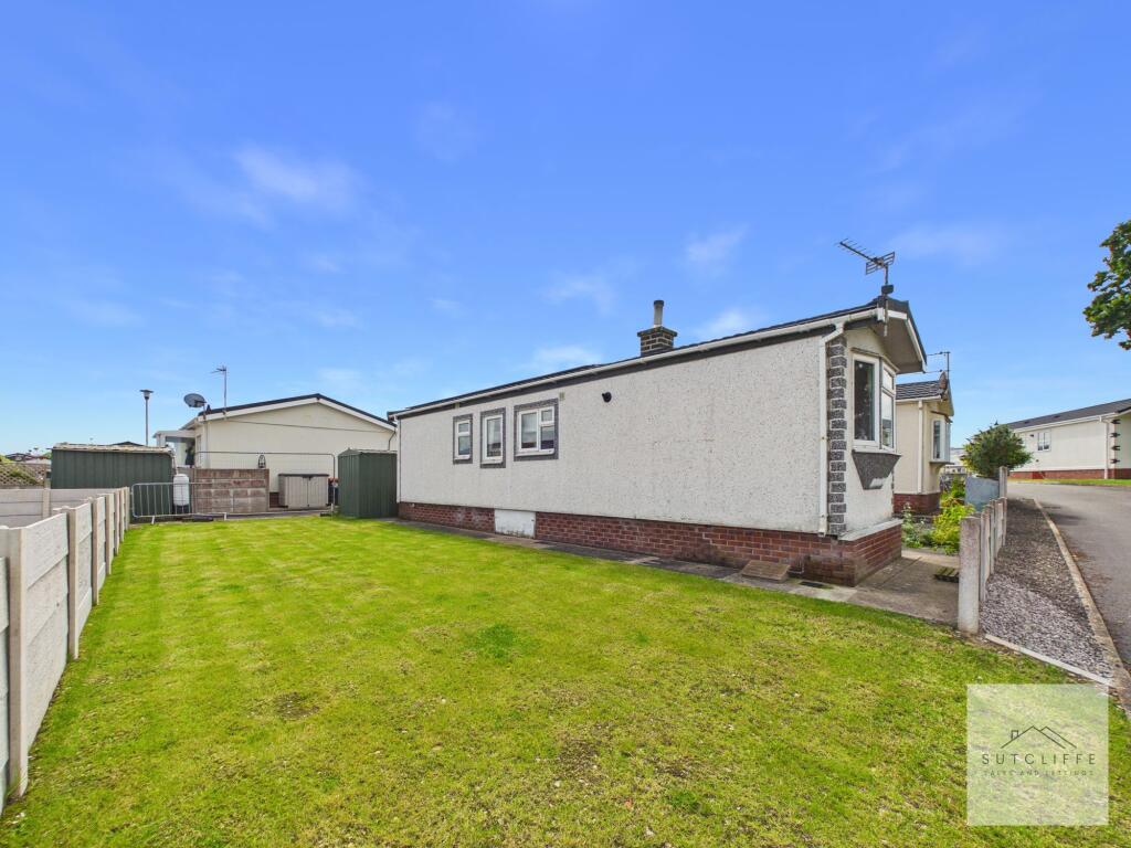 Burlingham Park, Garstang, PR3 - View 4