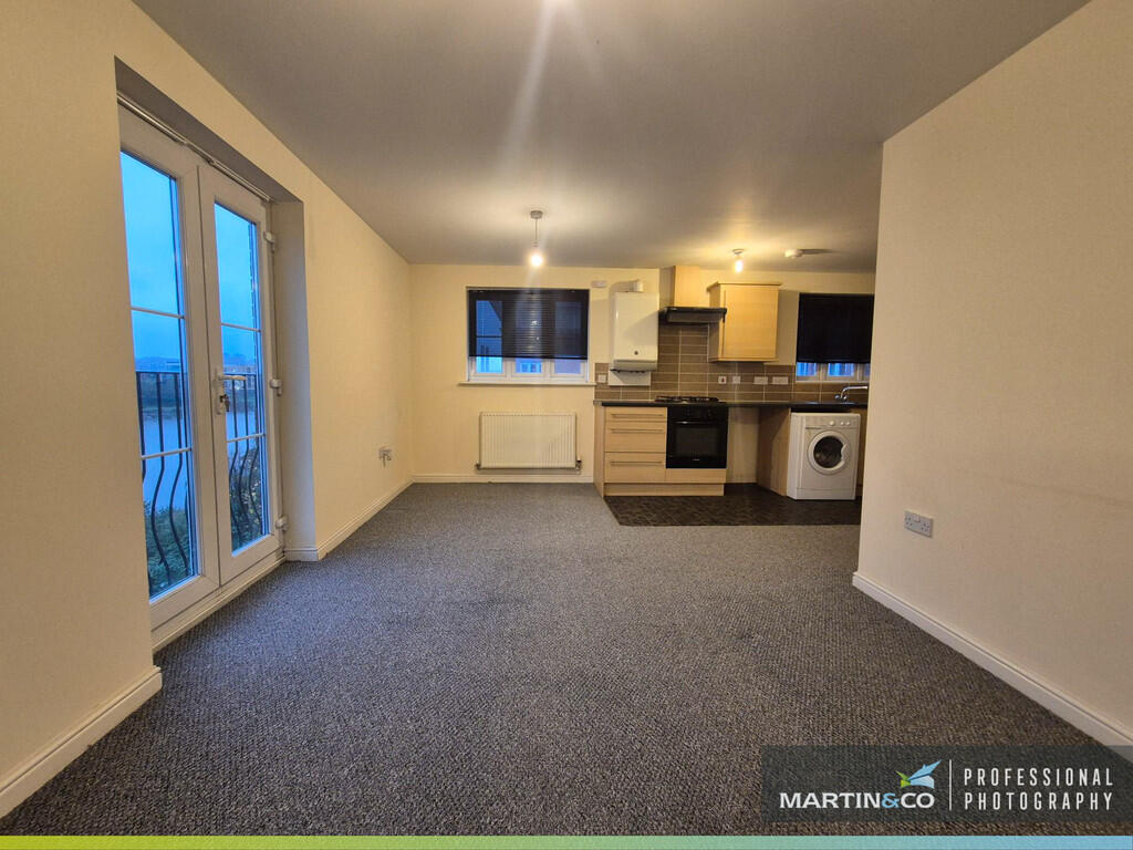 Apartment in Newport, Liswerry - View 4