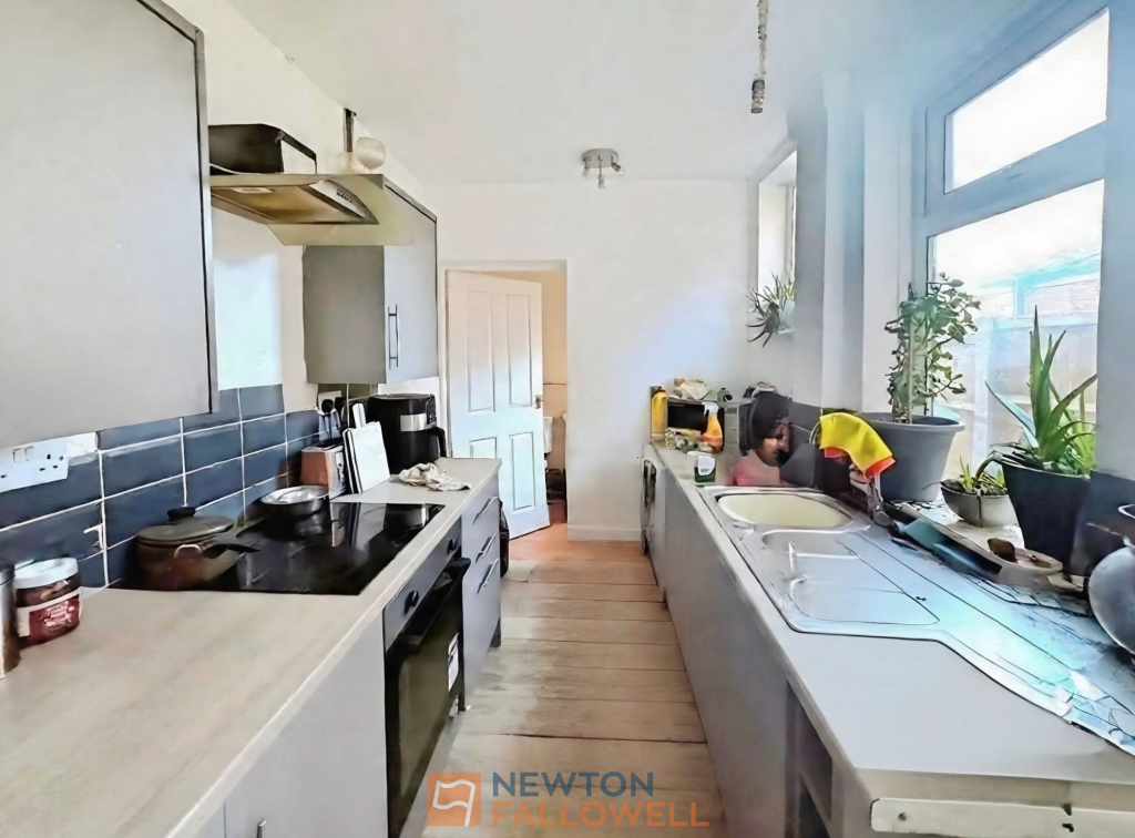 Fenwick Street, Warsop, NG20 photo 2