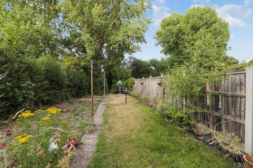 House in Sheffield, South Yorkshire - More
