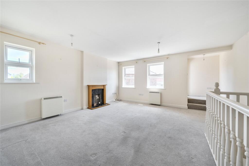 Childe Road, Cleobury Mortimer, Kidderminster, Shropshire photo 3