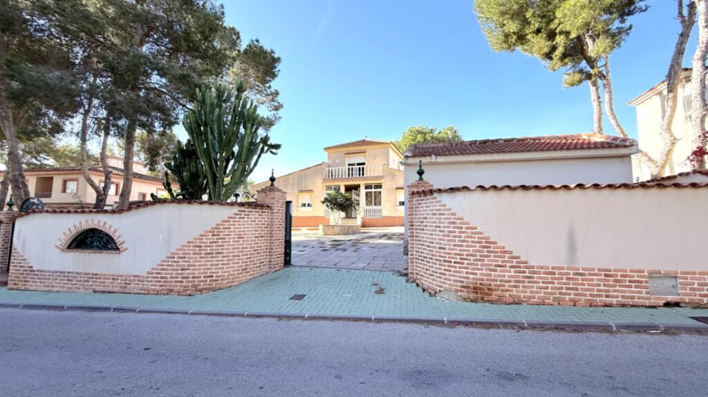 Main image of property: Valencia, Alicante, Pilar de la Horadada