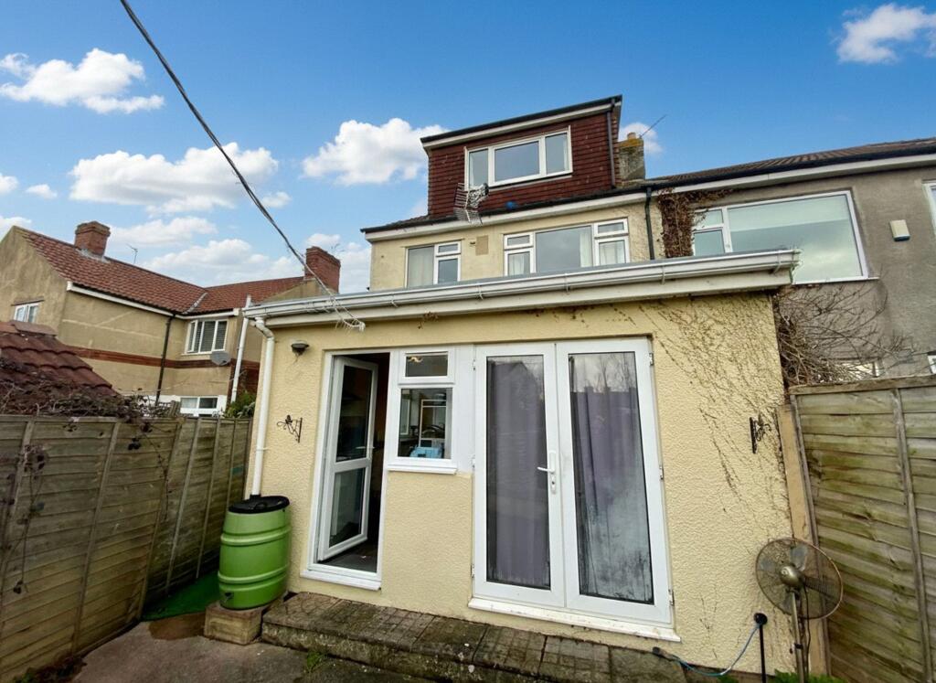 6 bedroom terraced house for rent