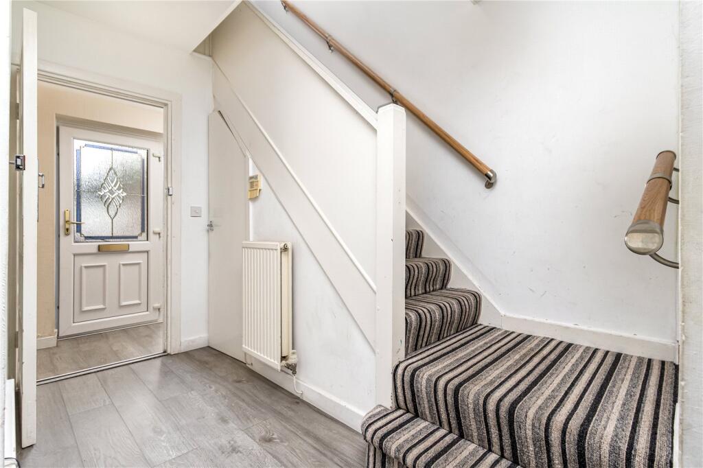 Brynderwen Close, Cyncoed, Cardiff, CF23 - View 4