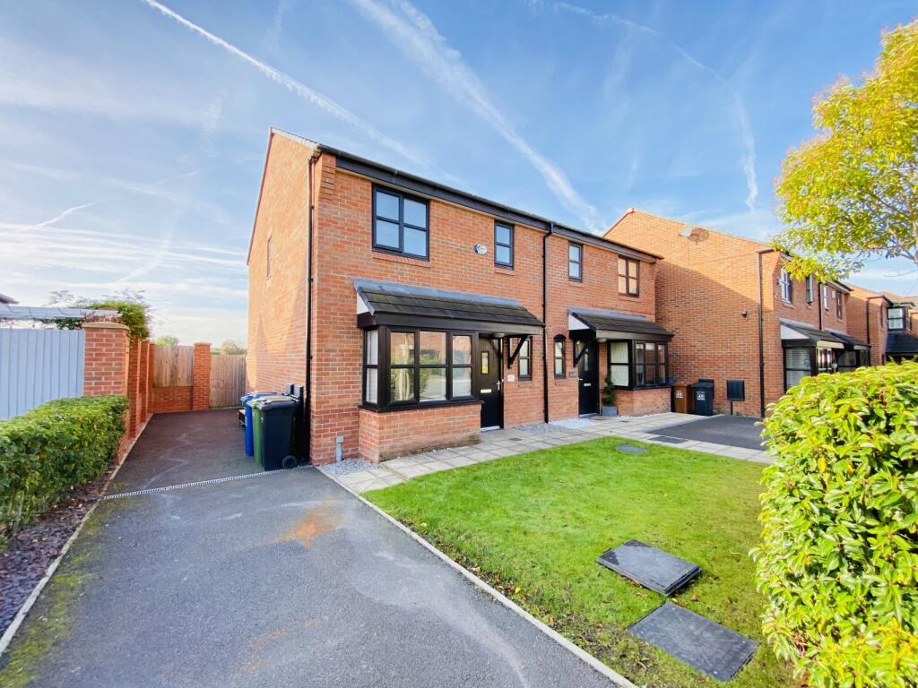 Main image of property: Harrow Drive, Heaton Moor, Stockport, SK4