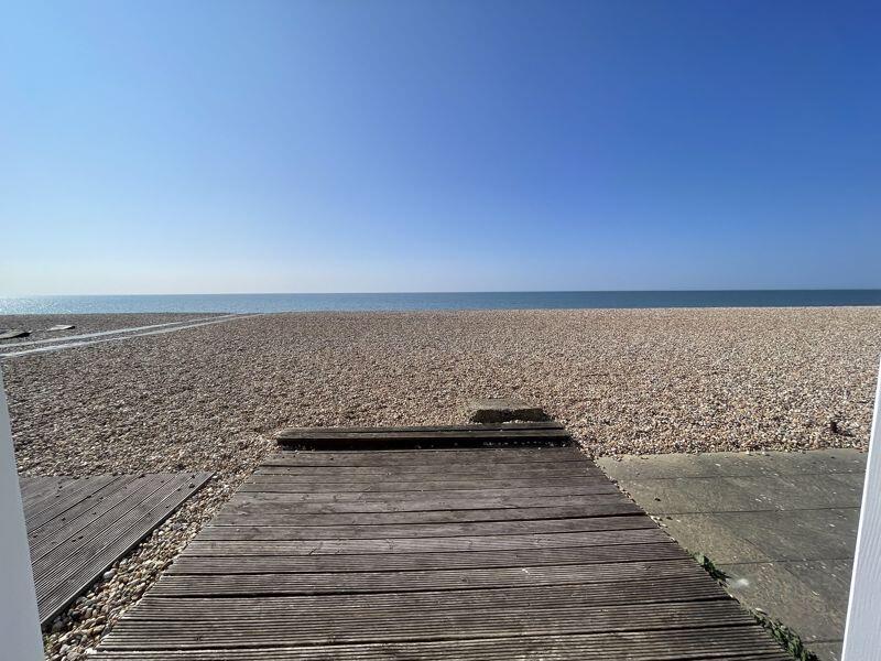 Marine Drive West, Bognor Regis photo 3