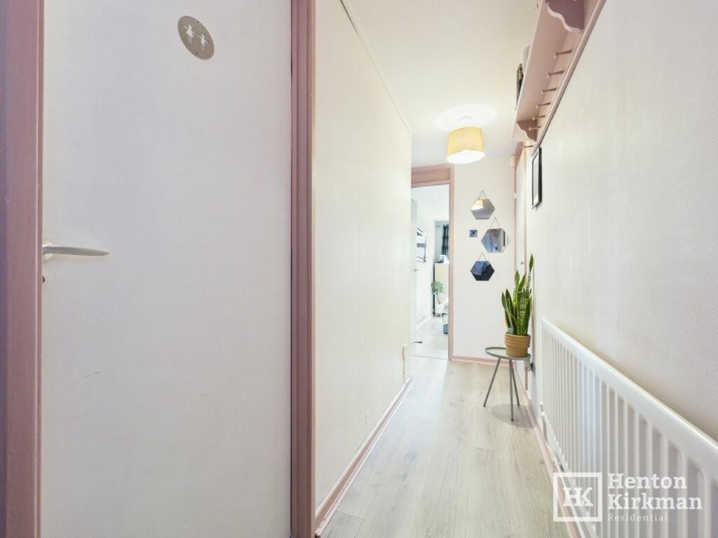 Apartment in Basildon, Queens Park, Billericay - View 4