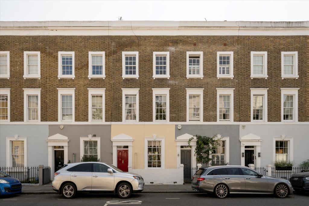 Main image of property: Queensdale Road, London, W11